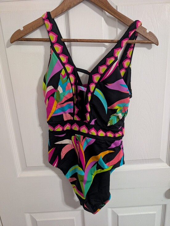 Trina Turk Other - Trina Turk Womens Bathing Suit Black One Piece Swimsuit Size Size 6